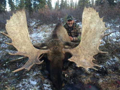 Tombstone-Outfitters-Yukon-Hunting-7942